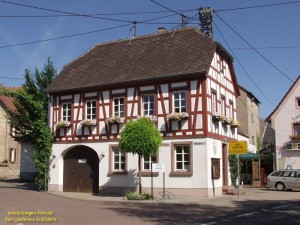 200306214395 - Uelversheim: Rathaus