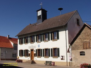 200309055492 - Wintersheim: Rathaus