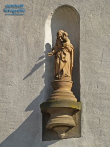 200504010691 - Nieder-Hilbersheim: Marienskulptur