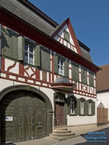 200504020722 - Horrweiler: Fachwerkhaus