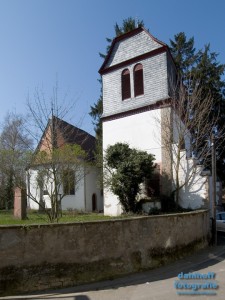 200504020727 - Horrweiler: Kirchhof