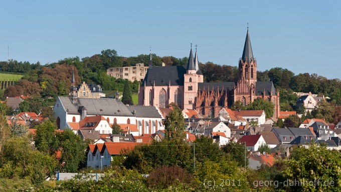 201109152644 - Oppenheim