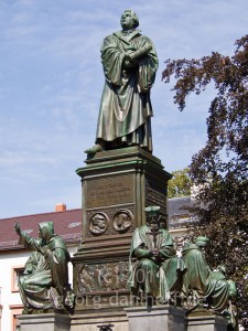 201107120318 - Luther-Denkmal, Worms