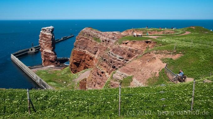 201006028292 - Helgoland: Steilküste und 'Lange Anna'