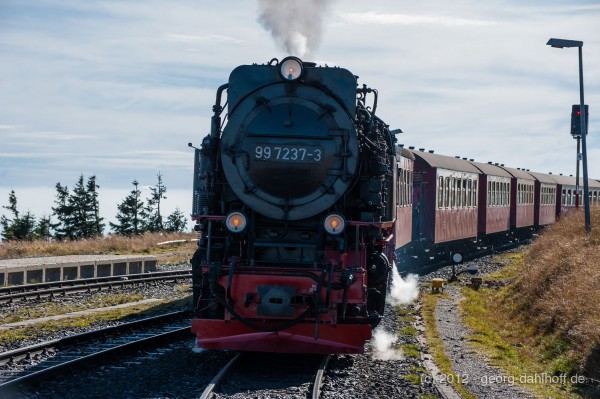 201210017783 - Einfahrt in den Brockenbahnhof